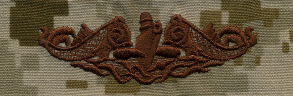 Type II Warfare Devices & Breast Insignia Enlisted
