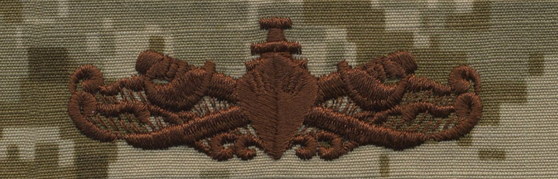 Type II Warfare Devices & Breast Insignia Enlisted