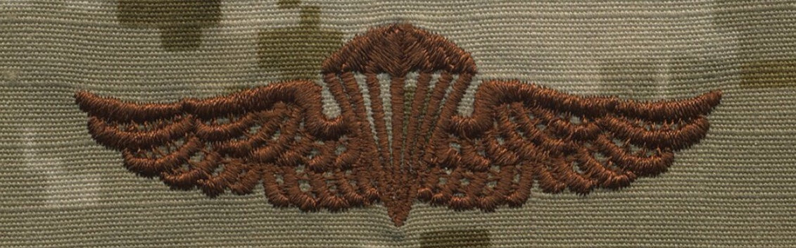 Type II Warfare Devices & Breast Insignia Enlisted