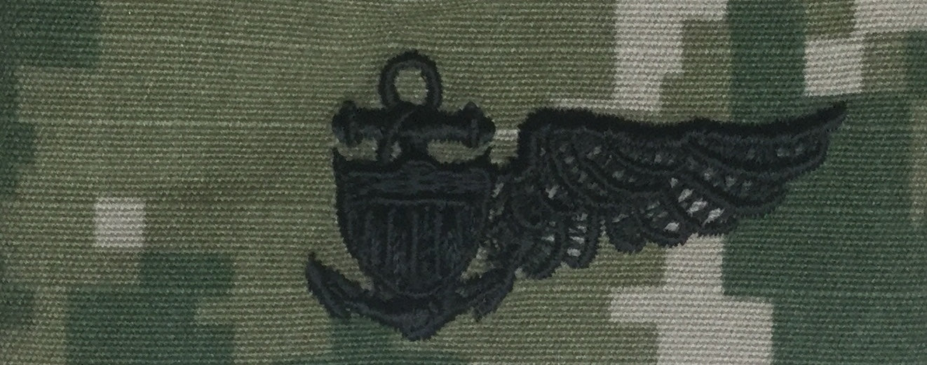 NWU Type III Warfare Devices & Breast Insignia Officer