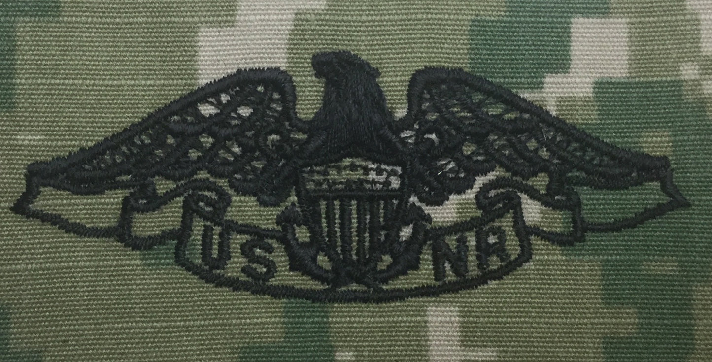 Type III Warfare Devices & Breast Insignia Enlisted