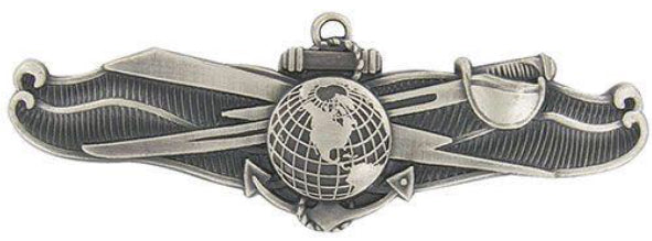 Warfare Devices & Breast Insignia Enlisted