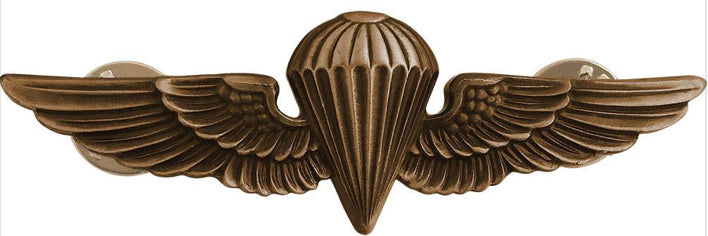 Warfare Devices & Breast Insignia Enlisted