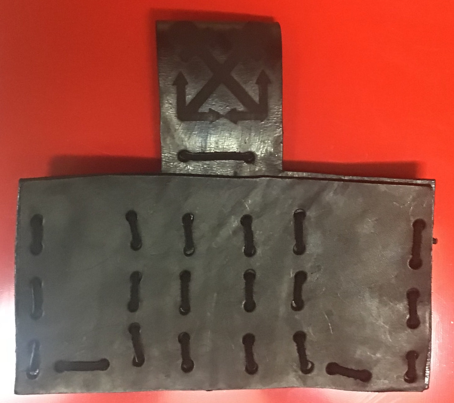 TRIPLE SHEATH
