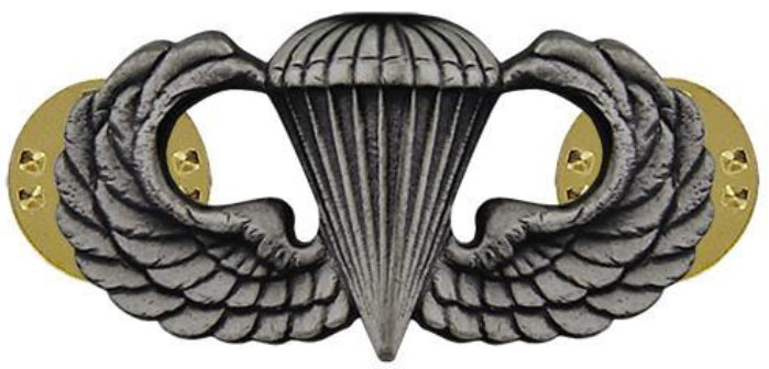 Warfare Devices & Breast Insignia Enlisted